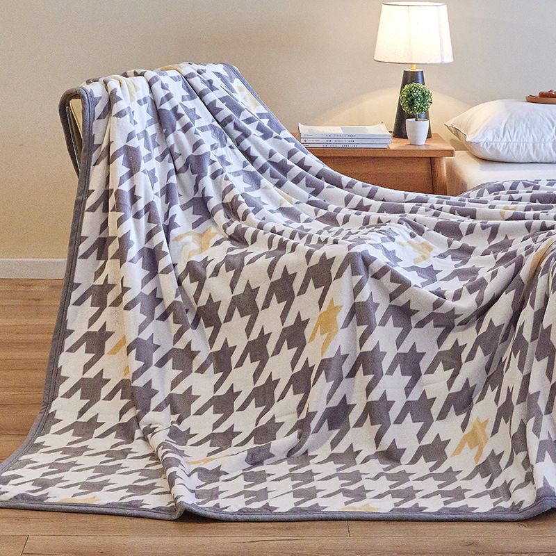 Class A Thick 2025 New Printed Autumn Winter Warm Flannel Bed Sheet Coral Fleece Pet Blanket_voghion.com