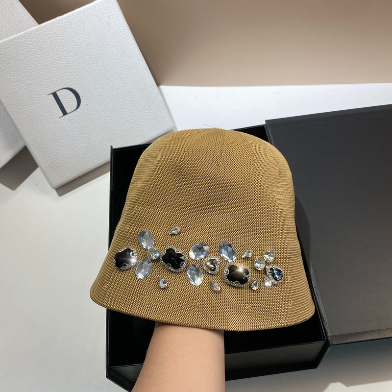 2025 Koreanische Promi-Stil Schwere Strass Eis Seide Eimer Frühling Sommer Dünne Atmungsaktive EINE Version Gesicht Abnehmen Fischer_voghion.com