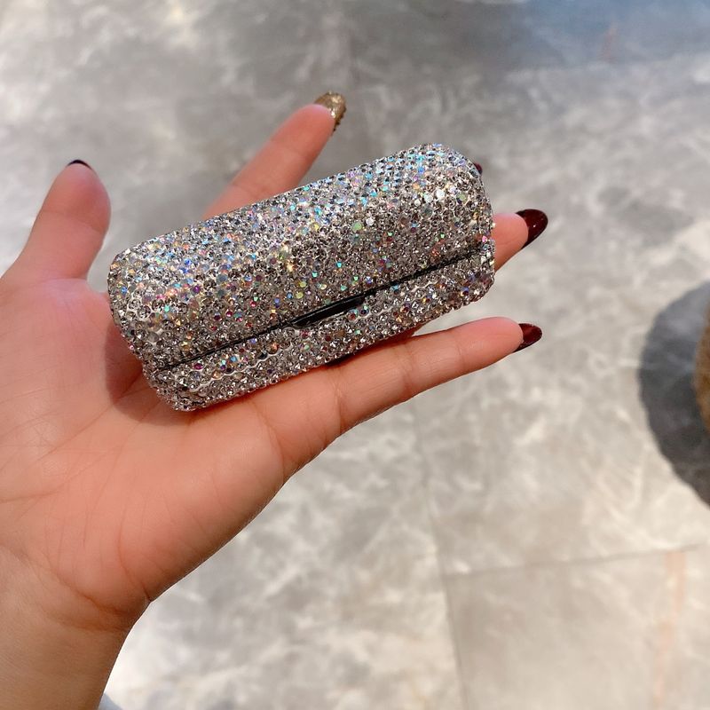 Elegante lippenstifthouder met strass-steentjes – stofdichte beschermhoes met kliksluiting (luxe make-up organizer met diamantjes/effen kleuren)_voghion.com