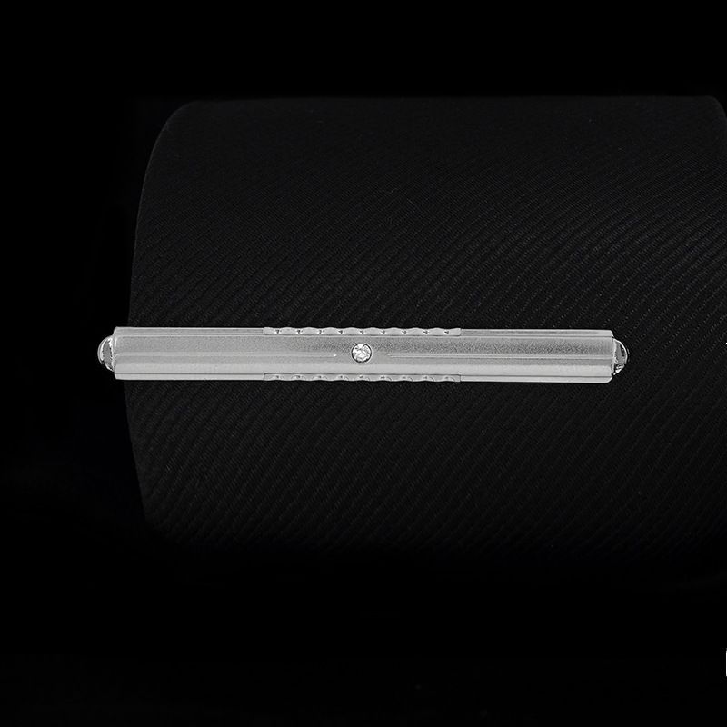 Fermacravatta in metallo per matrimonio, da uomo, da sposo, da uomo, con clip di sicurezza standard in argento_voghion.com