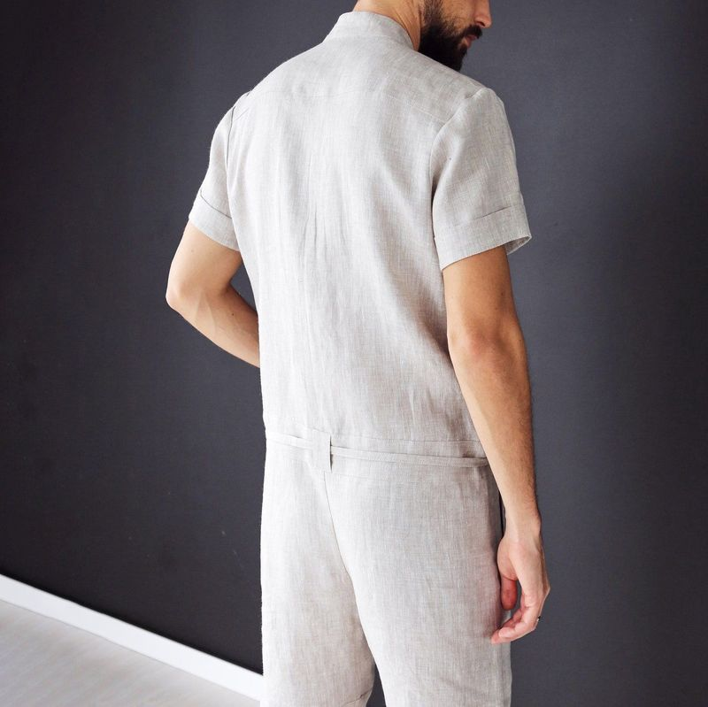 Herrenbekleidung Frühlings- und Sommeranzüge für Männer Leinengrau Einteiler Kurzes T-Shirt aus Baumwolle und Leinen Arbeitskleidung Shorts_voghion.com