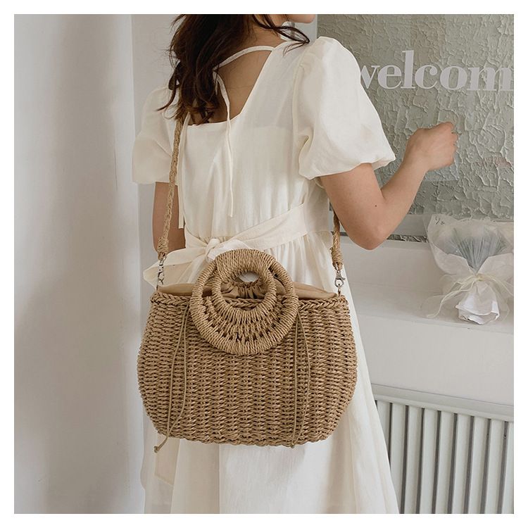 Nuova borsa a tracolla in paglia stile etnico bohémien, borsa a secchiello in rattan intrecciato a mano per donna_voghion.com