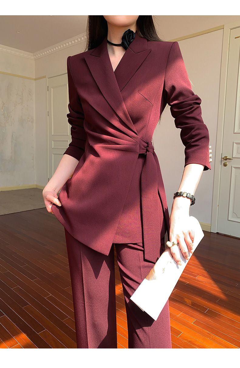 Angora-Rot-Set für Damen, Herbst und Winter, neues Design, schlankmachendes High-End-Mode-Outfit, zweiteiliger Anzug_voghion.com