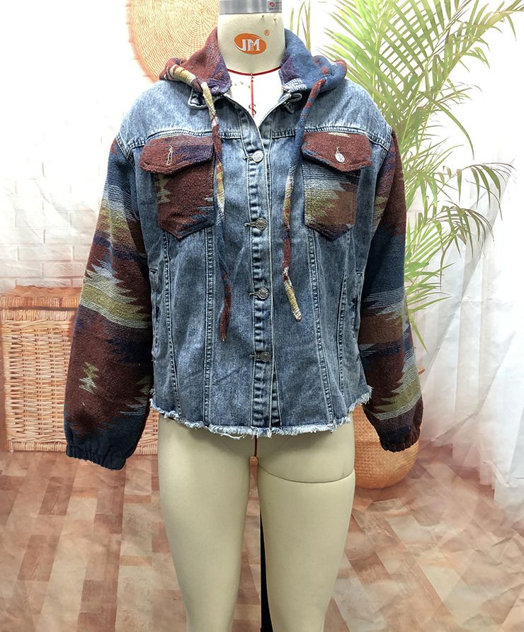 Giacca con cappuccio vintage in misto denim e lana da donna con motivo patchwork - Vestibilità comoda e casual, maniche lunghe, comodo misto cotone (rosso vino)_voghion.com