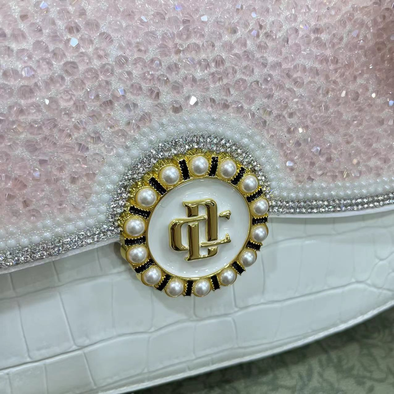 Women's diamond-encrusted handbag high-end fashion age-reducing temperament all-match one-shoulder Messenger bag_voghion.com