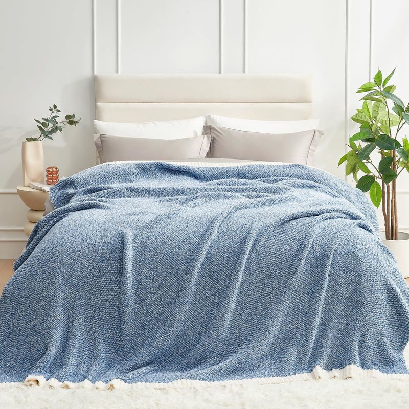 Sofa Blanket Super Soft Comfortable Warm Knitted Blanket Breathable Lightweight Fluffy Plush Blanket Bed And Sofa Travel Camping_voghion.com