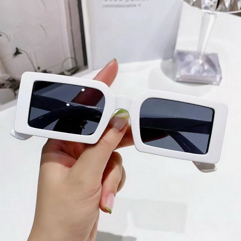 Nuove donne moda punk occhiali da sole rettangolari uomini piccola montatura occhiali da spiaggia marchio designer occhiali UV400_voghion.com