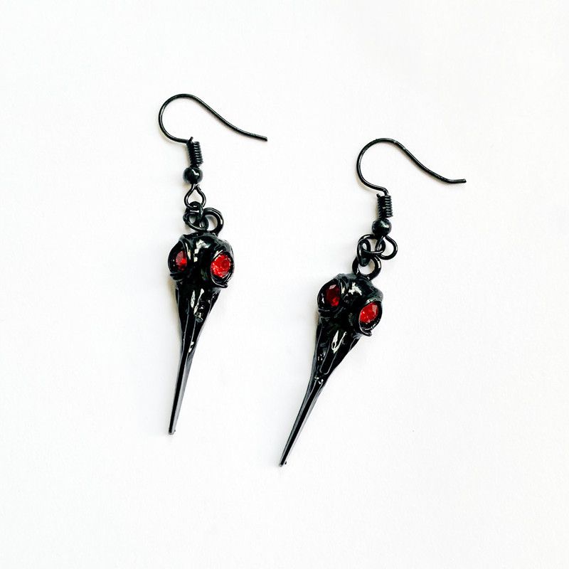 Collana e orecchini unisex con teschio di corvo nero e perline rosse_voghion.com