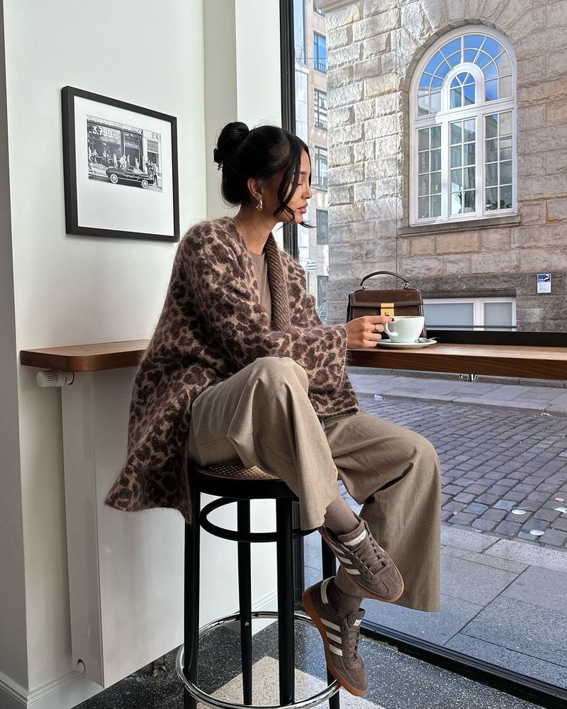 Cardigan décontracté à imprimé léopard pour femme - Pull en tricot doux en mélange de mohair, coupe ample, col en V, manches longues, ouvert sur le devant_voghion.com