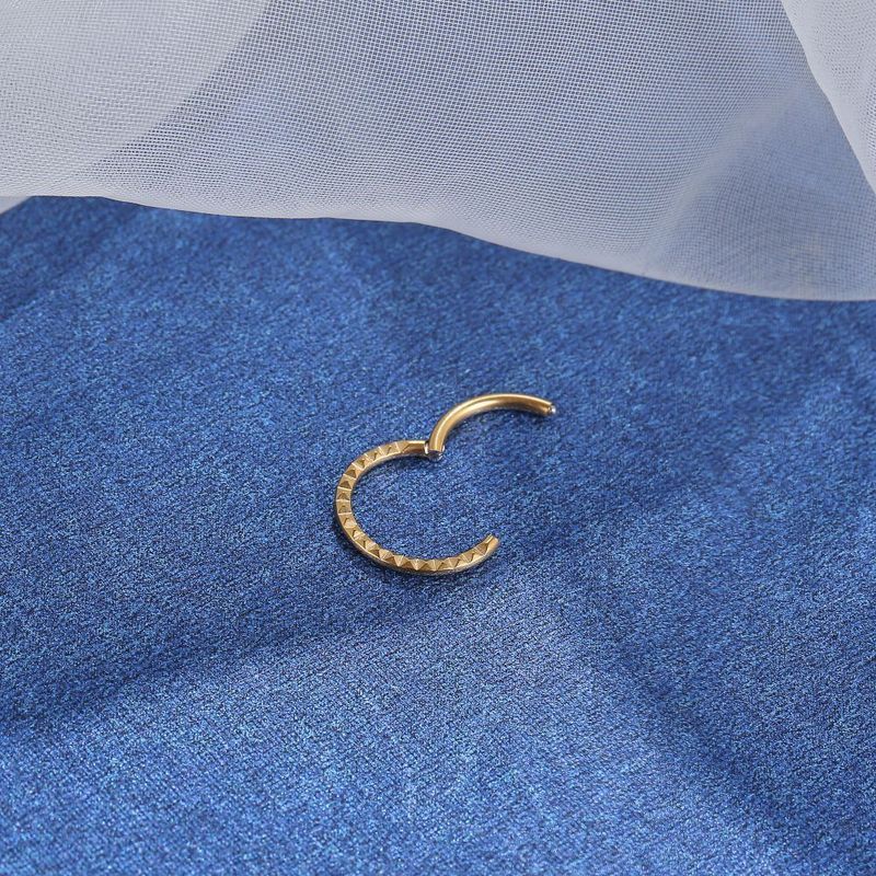 F136 Titanium Piercing Nose Ring Earrings Tragus Septum Labret Cartilage Daith Helix Industrial Body Jewelry Woman Clicker Labret_voghion.com