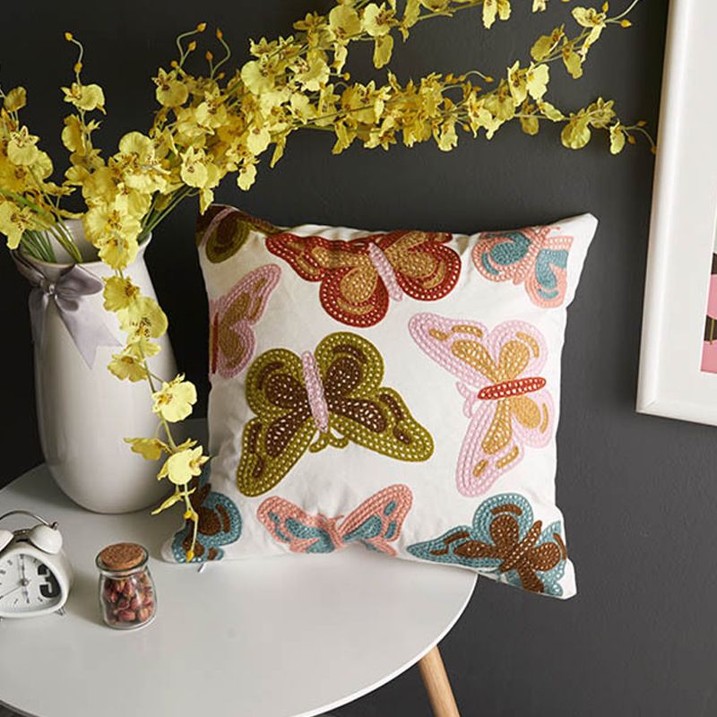 Factory direct high-grade cotton towel embroidery sofa pillow case flower and bird cotton embroidery cushion gift customization_voghion.com