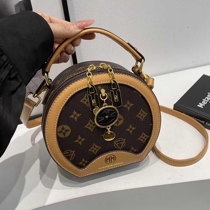 Borsa a tracolla rotonda, versatile e di alta qualità, da donna, modello 2024_voghion.com