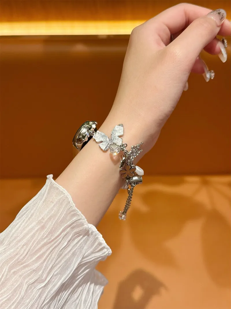 Klokkebånd for Xiaomi Band 8 7 8Pro 7Pro 6 5 4 3 Butterfly Crystal Temperament Armbånd Klokkerem_voghion.com
