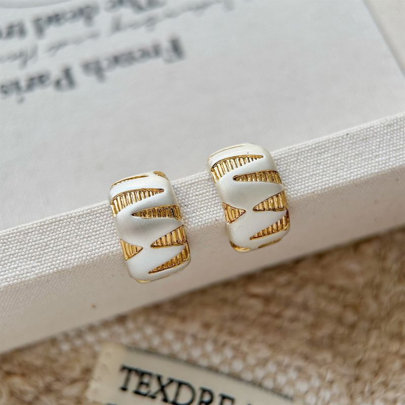 Orecchini da donna semplici, placcati in oro, leggeri e lussuosi, in argento e oro, personalizzati, versatili e bicolore, di alta qualità._voghion.com