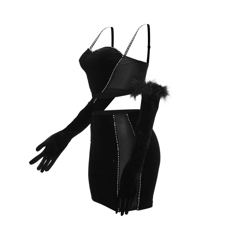 Completo composto da top corto con spalline e minigonna con strass e guanti - Completo sexy in due pezzi per donna_voghion.com