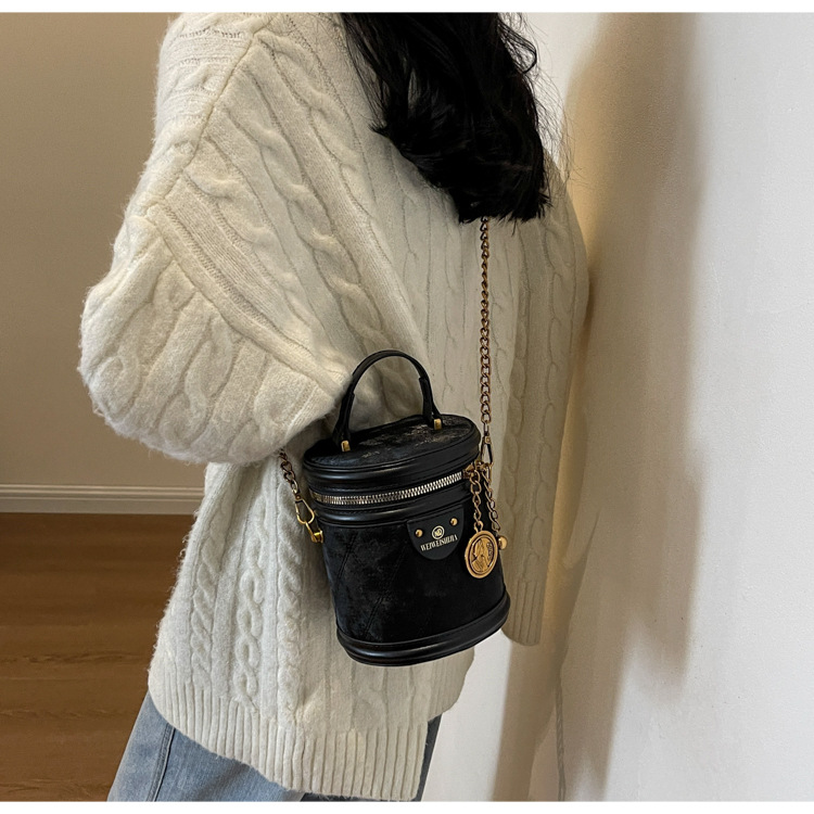 2024 m. Naujas Retro Bucket Krepšys, Universali grandinėlė, Madingas rankinis pečių krepšys, Didelės talpos madingas Crossbody Bag, madingas_voghion.com