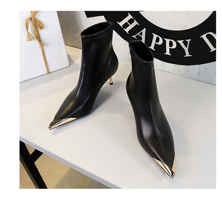 319-A11 Versione coreana Semplice Autunno e Inverno Nuovo Lusso Leggero da Donna con Tacco Medio Sottile, Testa di Ferro Appuntita in Metallo_voghion.com