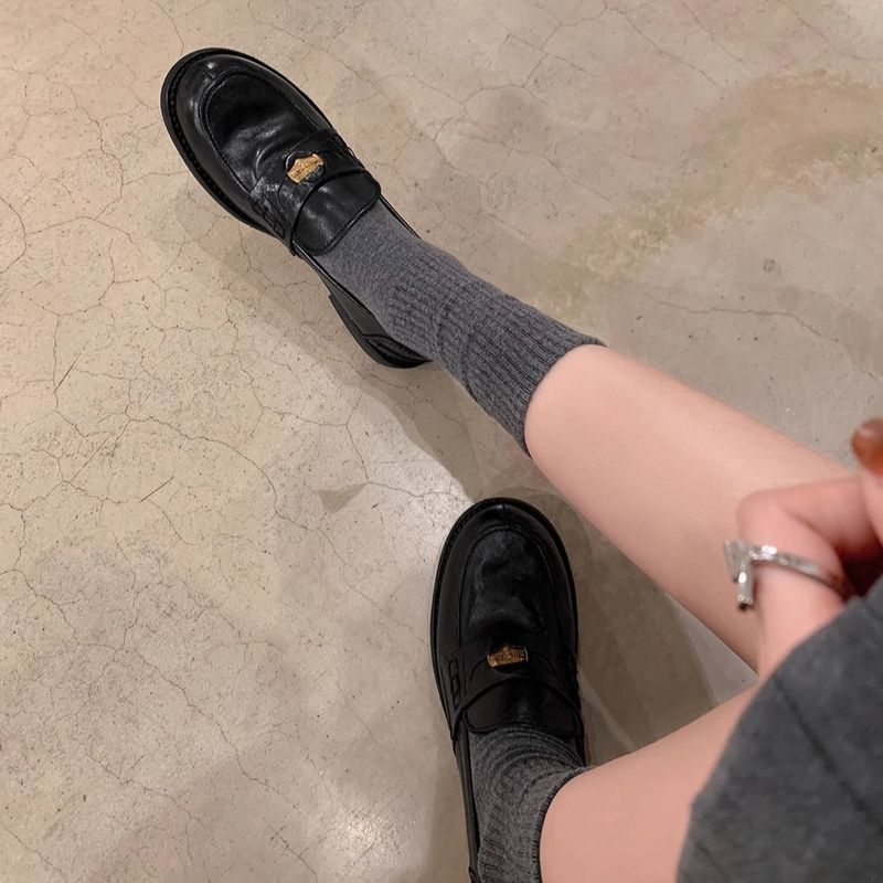 Scarpe Su Yinyin~ Mocassini con tacco spesso in pelle scamosciata di cavallo con monete del marchio Ah Miu, scarpe da donna in pelle piccola_voghion.com