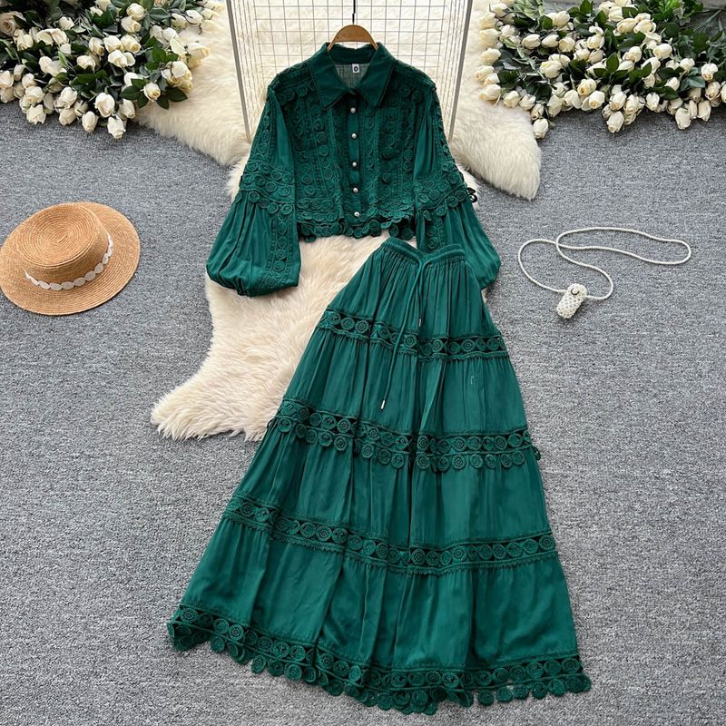 French Retro Heavy Hollow Lace Splicing Lantern Sleeve Short Shirt High Waist Big Swing Skirt Autumn Suit_voghion.com