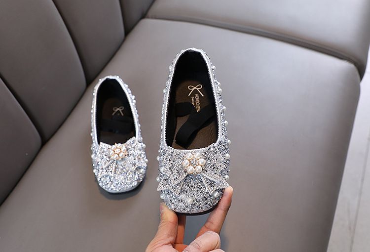 Scarpe da spettacolo per mamma e bambini Scarpe da principessa con paillettes Versione coreana Scarpe da bambina con cristalli Fondo morbido_voghion.com