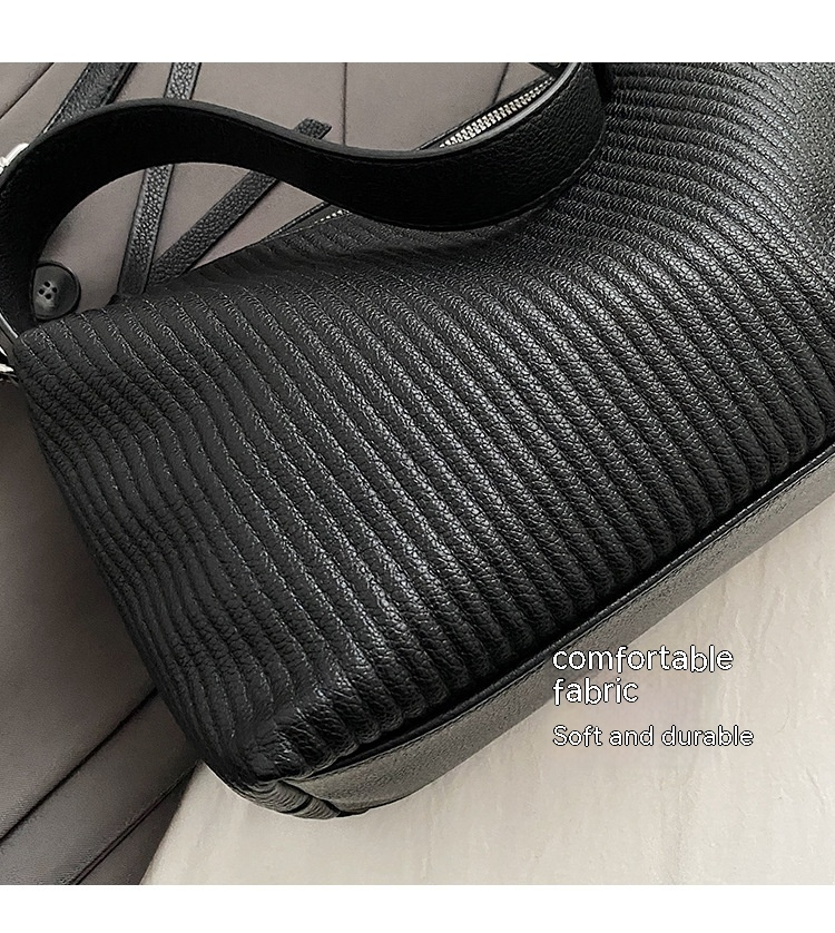 Retro Handheld Kleine Tas voor Vrouwen 2024 Nieuwe Lente Mode Eenvoudige en Veelzijdige Kleine Vierkante Tas met Hoge Kwaliteit Textuur, Unieke Casual Schoudertas_voghion.com