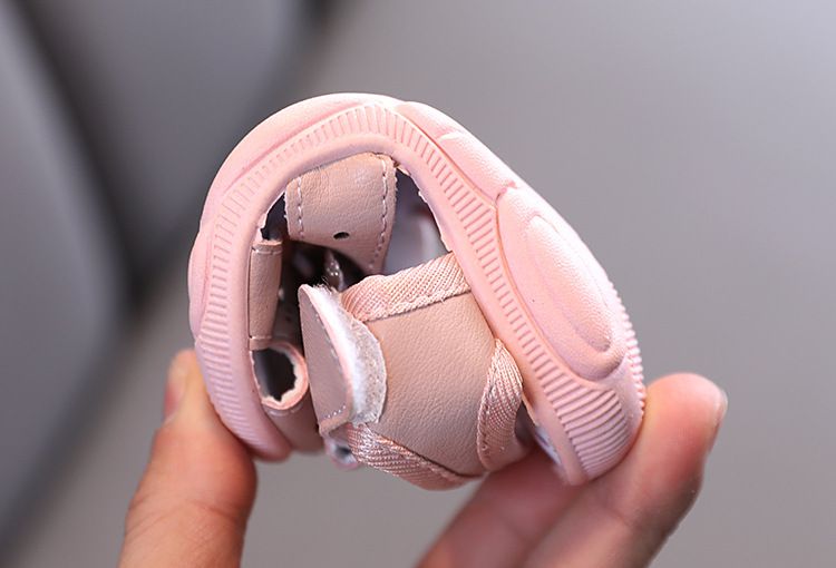 Mãe e crianças verão infantil sola macia sapatos da criança do bebê sandálias dedo do pé fechado 0-1-2 um ano de idade 3 meninas menina princesa sapatos_voghion.com