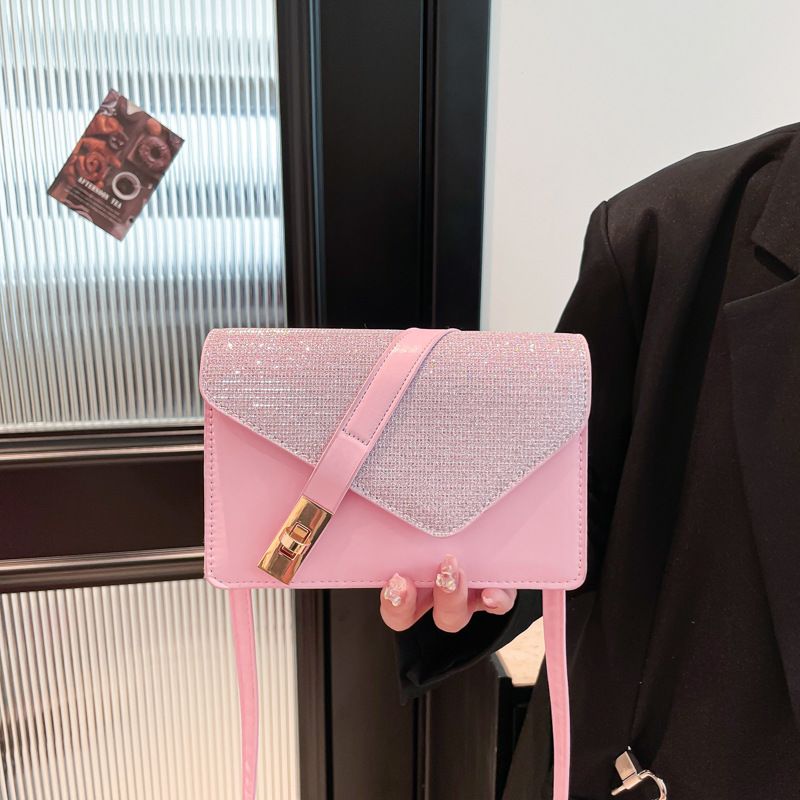 Nuova borsa a tracolla con catena tempestata di diamanti di alta qualità, design alla moda, borsa da sera elegante_voghion.com