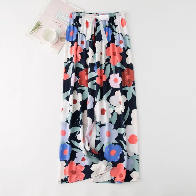 Women's Sleepwears Large size pants thin pregnant women can wear shorts on the beach_voghion.com