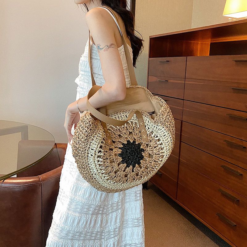 Borsa da donna rotonda in paglia cava intrecciata a mano con tracolla in rafia in rattan Borsa tote grande estiva bohémien_voghion.com