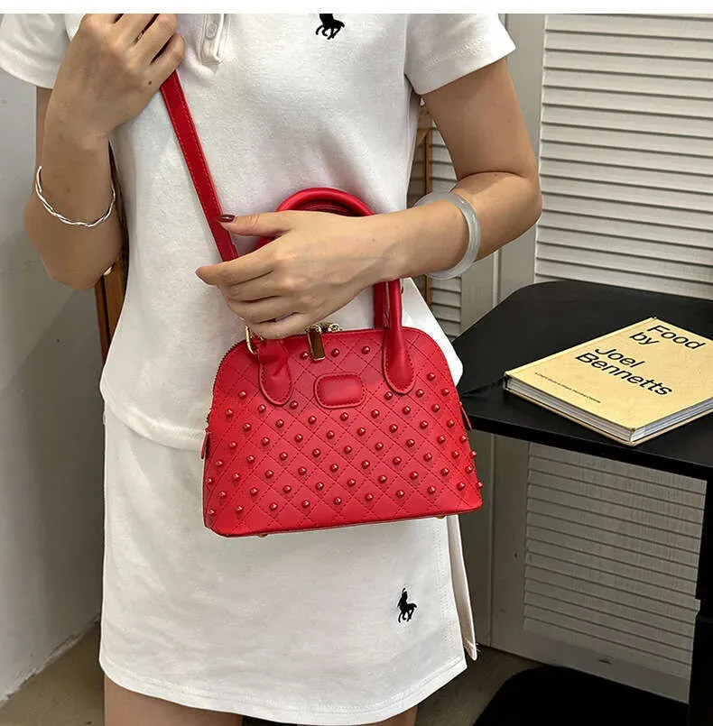 Fashion Designer Shell Bags For Women Elegant Rivet Handbag Versatile Large Capacity Shoulder Crossbody Bag_voghion.com