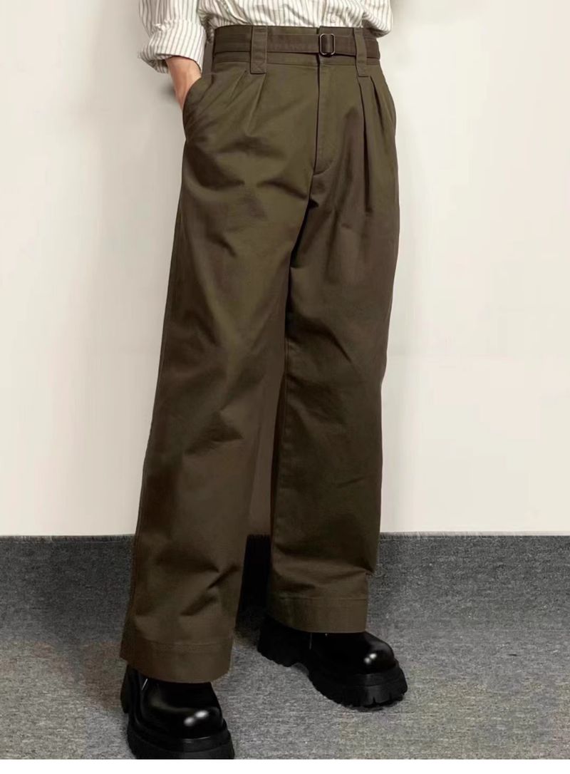 Unsere schwarzen Business-Lederschuhe mit dicker Sohle und großem rundem Kopf erhöhen die Körpergröße_voghion.com