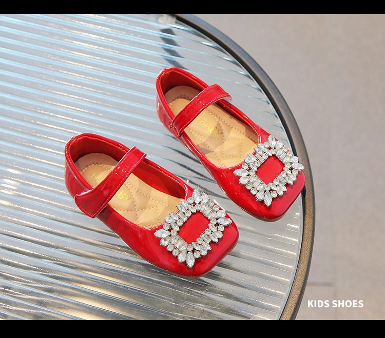 Kinderschuhe Mädchen Prinzessin Schuhe Frühling und Herbst weiche Sohlen rote Lederschuhe Strass Kinder Zehenschuhe für Kinder_voghion.com