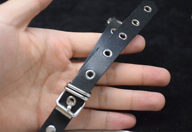 Super A! Astinenza Fritta e Fredda, Harajuku Hard Girl Punk Vento Rivetto Foro Salto Discoteca Vento PU Pelle Elastica Anello per Gamba_voghion.com