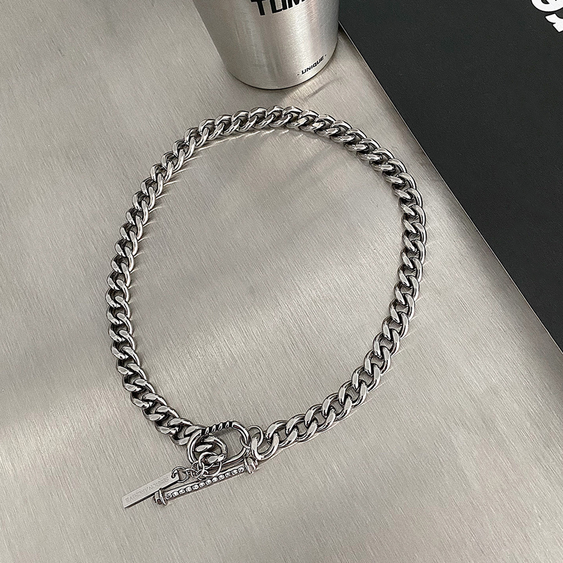 Hip hop titanium steel Cuban Necklace men's thick chain versatile neutral minority design ot button splicing clavicle_voghion.com