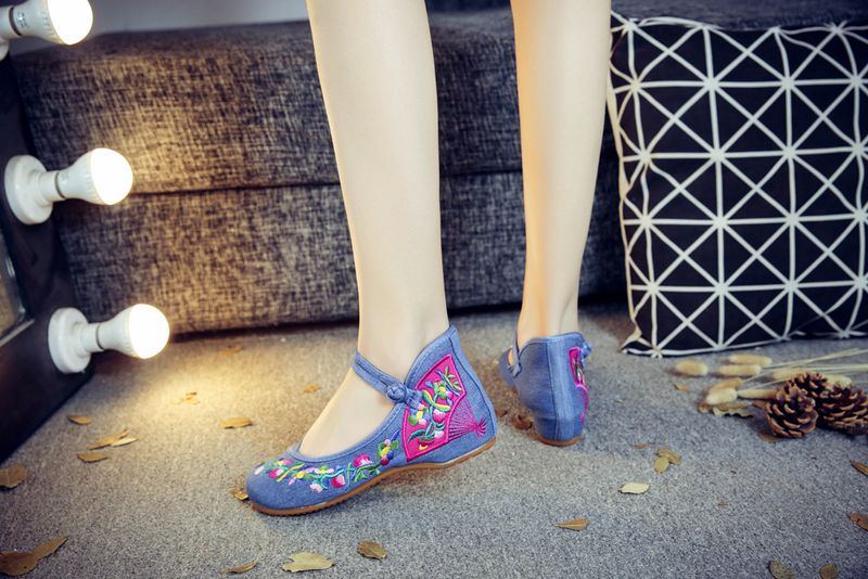 Embroidered Cloth Casual New Style, Slope Ethnic Women's Singles Shoes, Canvas Shoes_voghion.com