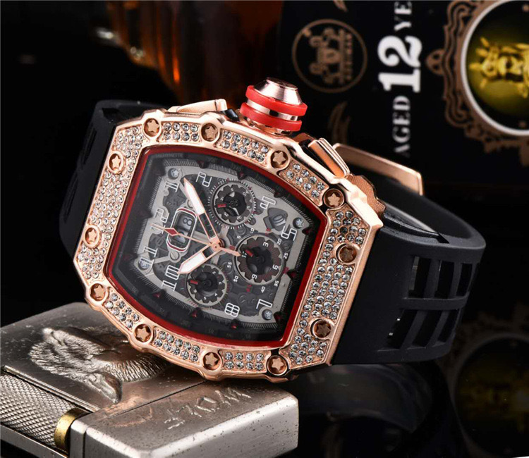 2023 New Hot Selling Diamond Set Business Six Pin Running Second Barrel Quartz Watch Men's Fashion Watch_voghion.com