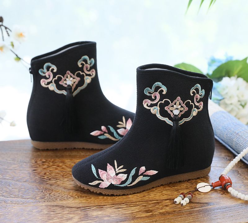 Stivali bassi, nappe ricamate, scarpe di stoffa abbinate a scarpe invernali imbottite e morbide in cotone Hanfu da donna, tacchi alti_voghion.com