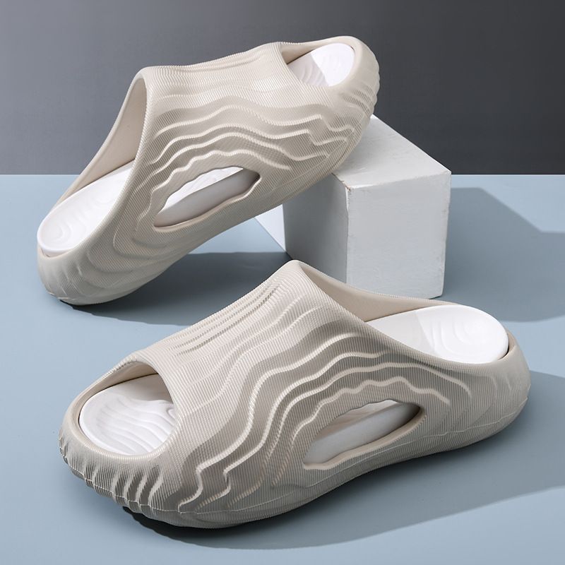 Nuovo tipo di pantofola estiva da uomo One Word, con rialzo per l'altezza, anti-odore, resistente all'usura, personalizzata._voghion.com