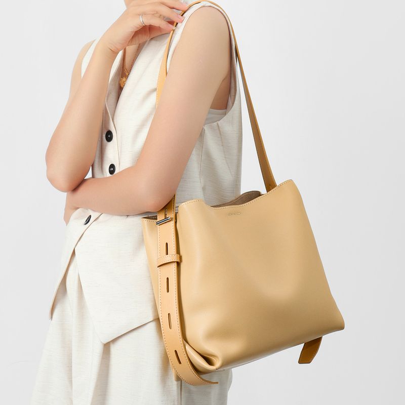 Borsa a secchiello con tracolla di grande capacità di fascia alta in vera pelle per donna 2025, nuova di zecca coreana_voghion.com