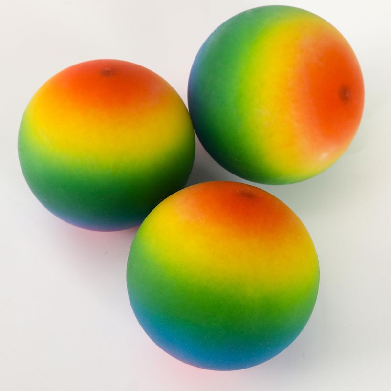 Produttori all'ingrosso di giocattoli che cambiano colore con la farina, palline di decompressione in gomma morbida TPR, palline di compressione in EVA, vendita calda transfrontaliera_voghion.com