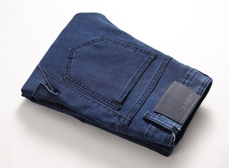 Jeans larghi alla moda da uomo, coordinati, multitasche, con decorazioni, da uomo_voghion.com