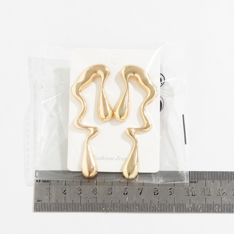 Boucles d'oreilles géométriques pour femmes et filles, grande mode, goutte d'eau irrégulière, minimalisme, boucles d'oreilles modernes en métal, boucles d'oreilles hypoallergéniques, bijoux tendance, cadeaux_voghion.com