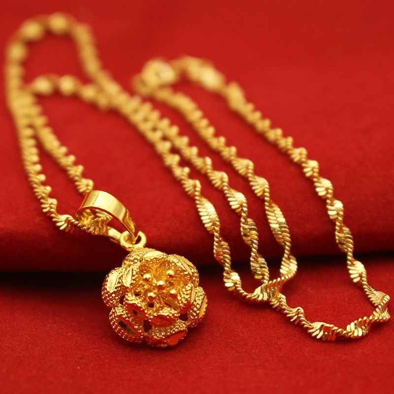 Pendentif fleur de voiture en or collier pendentif femme en laiton plaqué or chaîne de clavicule ondulation de l'eau pendant longtemps ne se décolore pas bijoux_voghion.com