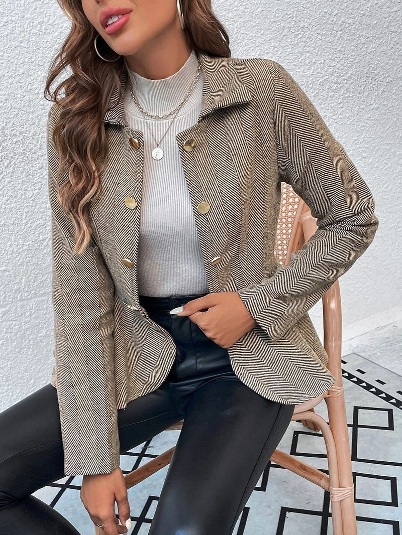 Abbigliamento da donna Blazer da ufficio a doppio petto con balze in jacquard e revers da donna_voghion.com