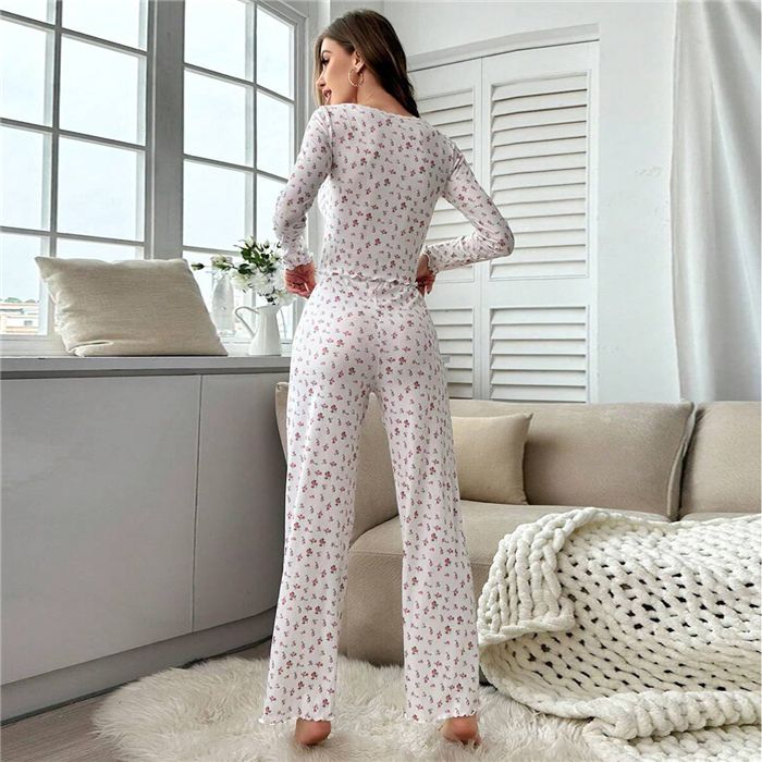 Pyjamaset met lange broek en bloemenmouwen voor dames_voghion.com