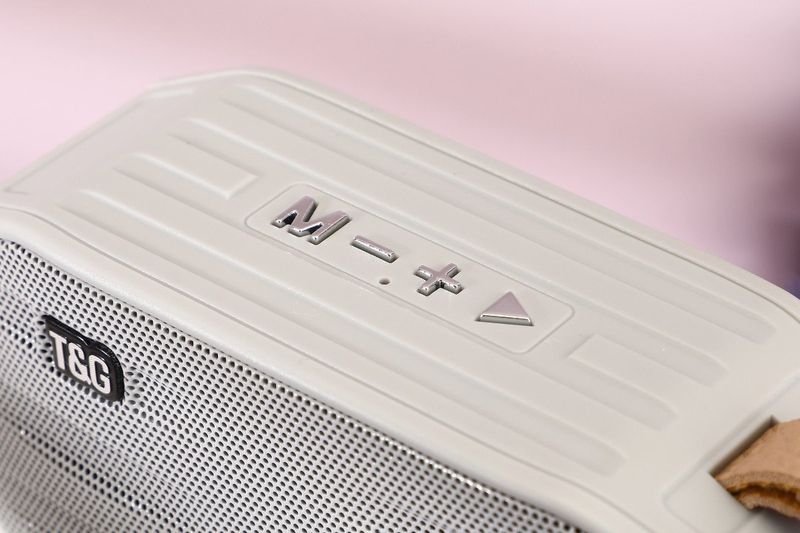 TG296 MINI Bluetooth outdoor creative small and exquisite subwoofer portable high quality plug-in speaker_voghion.com