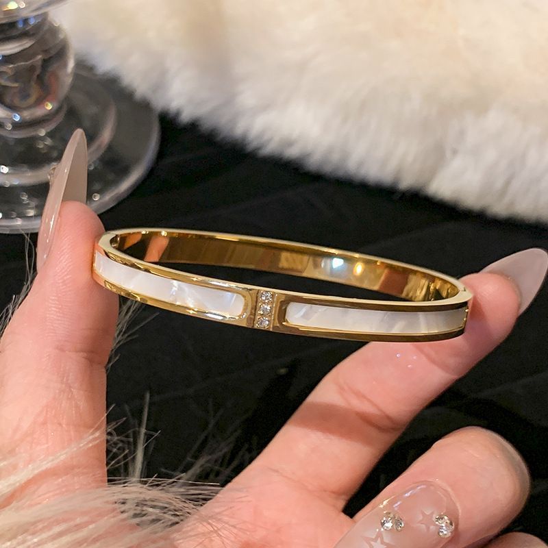 【2938 People's Collection】 Hoogwaardig titanium staal, volledige diamant, veelzijdige modearmband, lichte luxe voor kinderen,_voghion.com