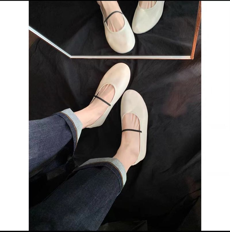 French Style Elegant Soft Round Toe Shallow Mouth Thin Strap Flat Casual Versatile Mary Jane Granny Shoes_voghion.com
