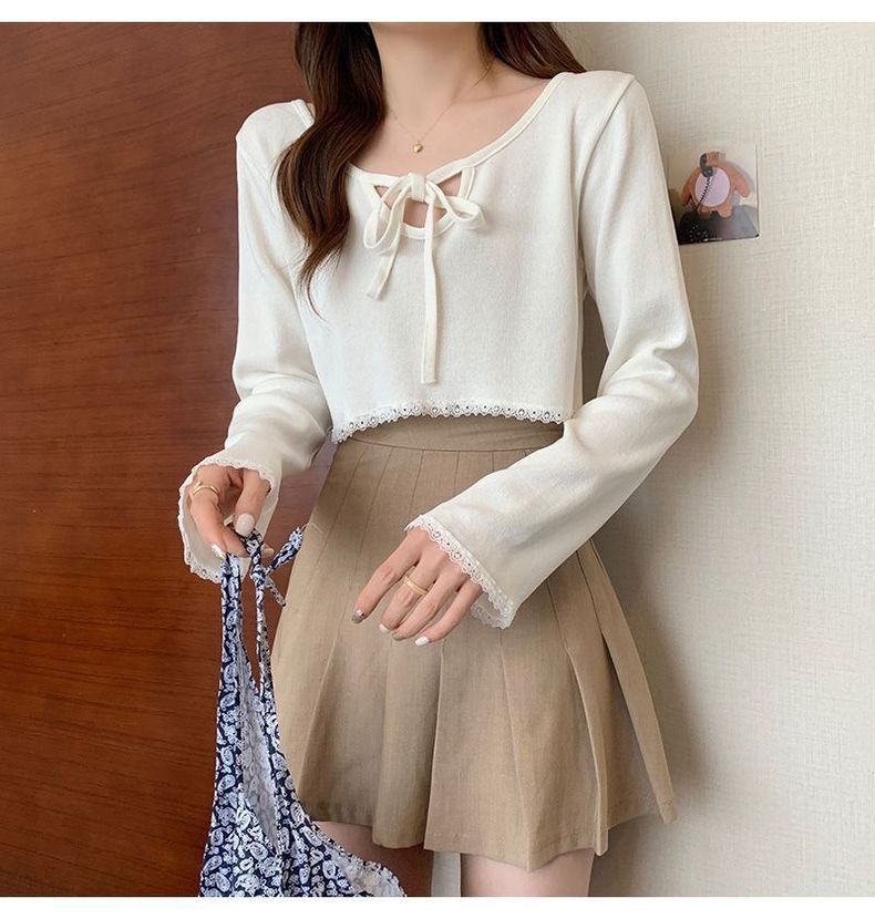 Elegant and lace V-neck long sleeved t-shirt for women, 2024 autumn new collection with strap design, niche slim fit top_voghion.com
