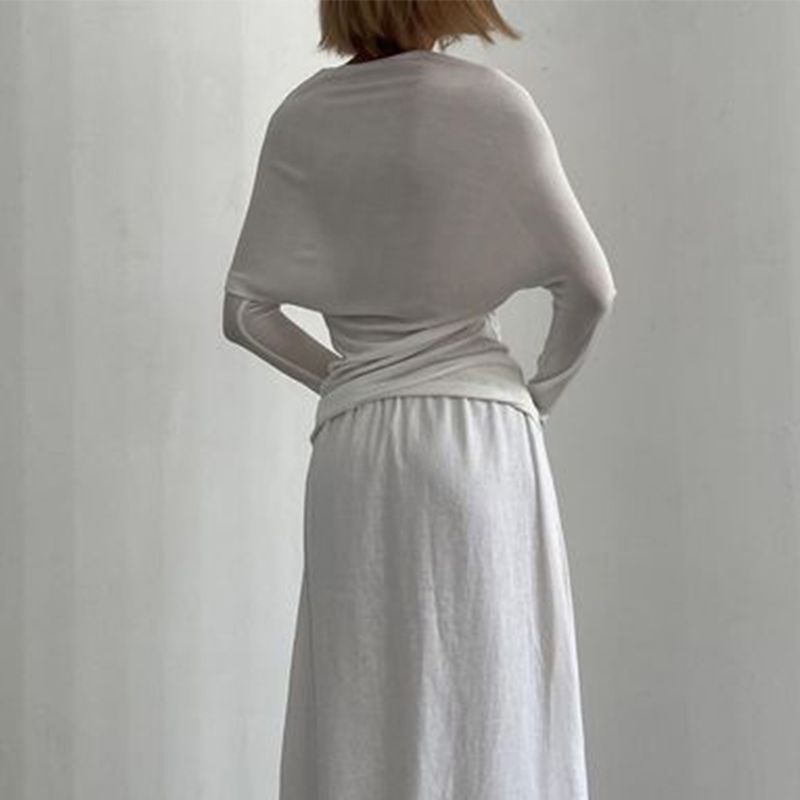 Nuovo top a maniche lunghe in maglia da donna in stile autunnale, un design elegante, abbinato a una maglietta hot girl con spalle scoperte_voghion.com